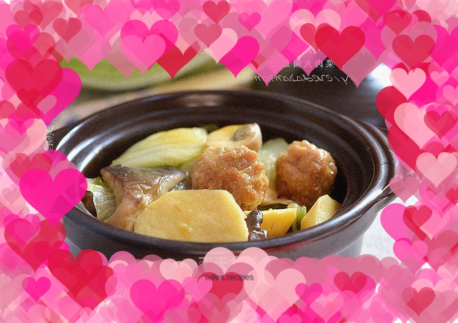 Cabbage, meatballs and mushroom stew