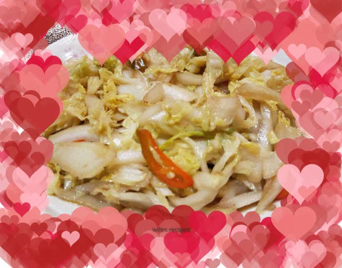 Vinegar shredded cabbage