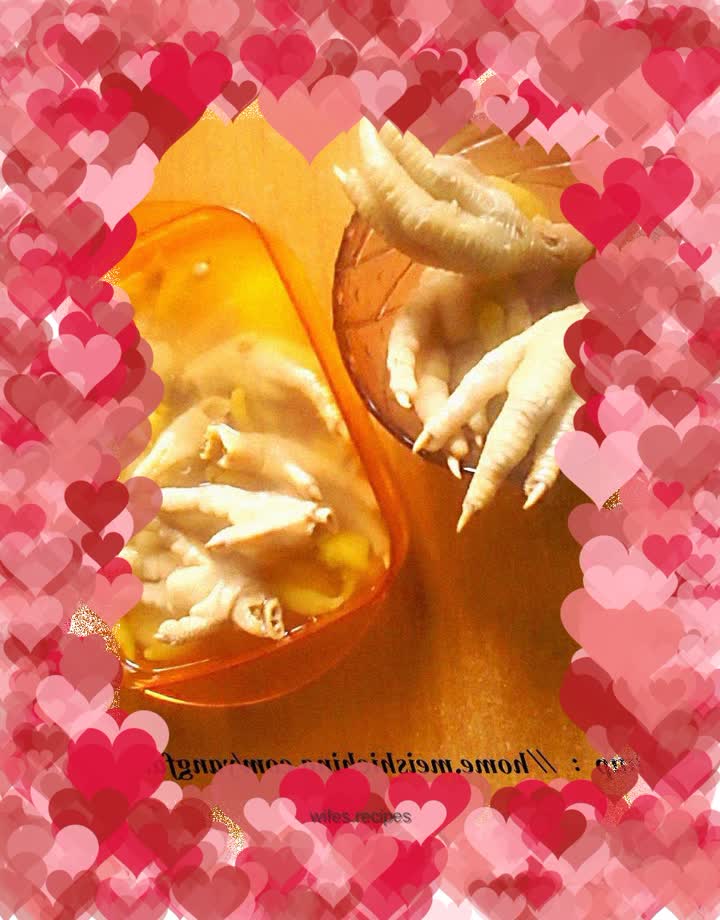 Pickled pepper chicken feet