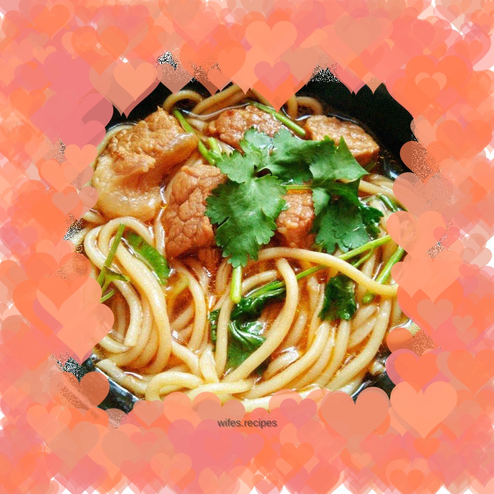 Braised beef noodles