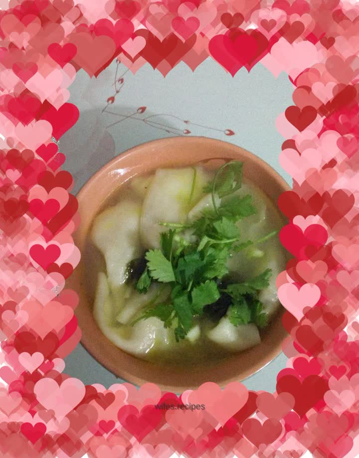 Chicken soup wontons