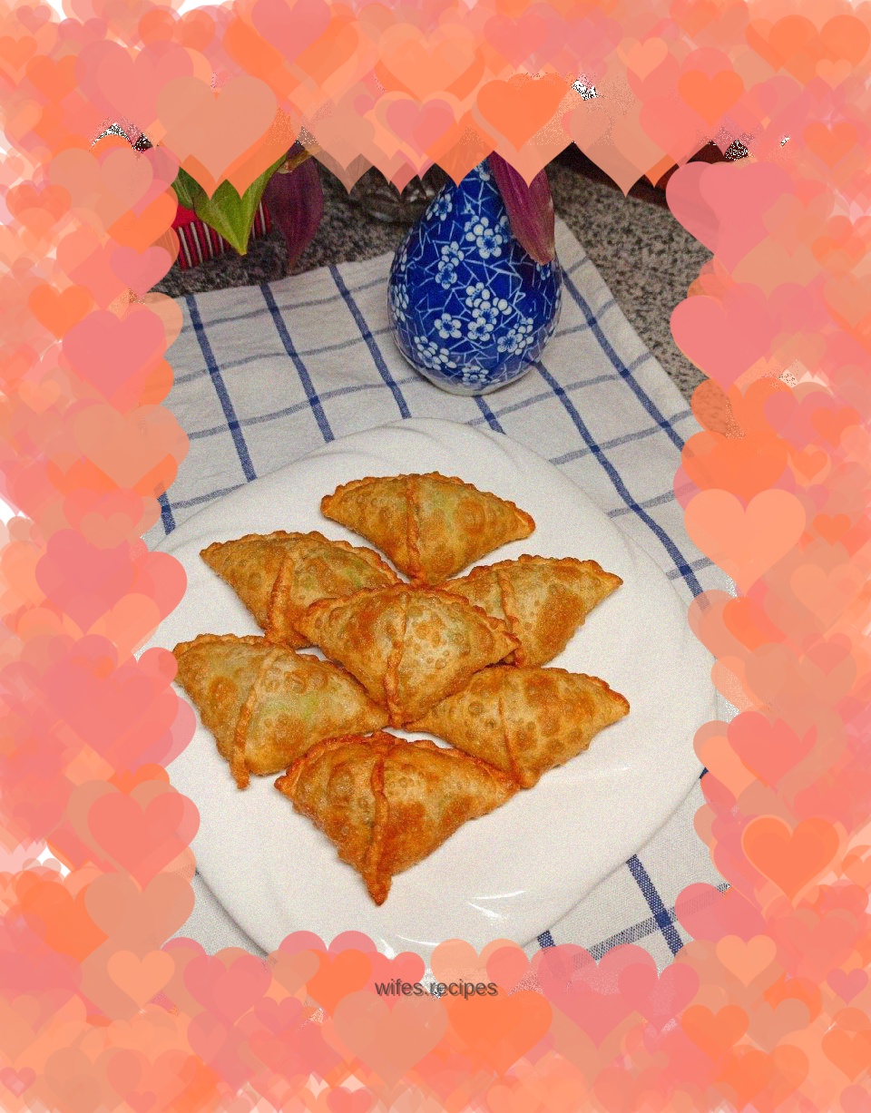 Fried vegetable dumplings