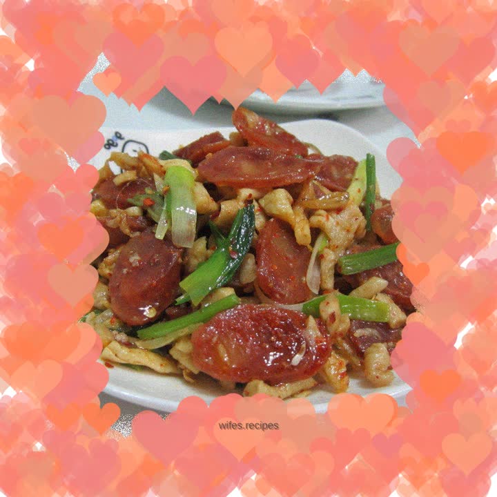 Sauté dried radish until fragrant