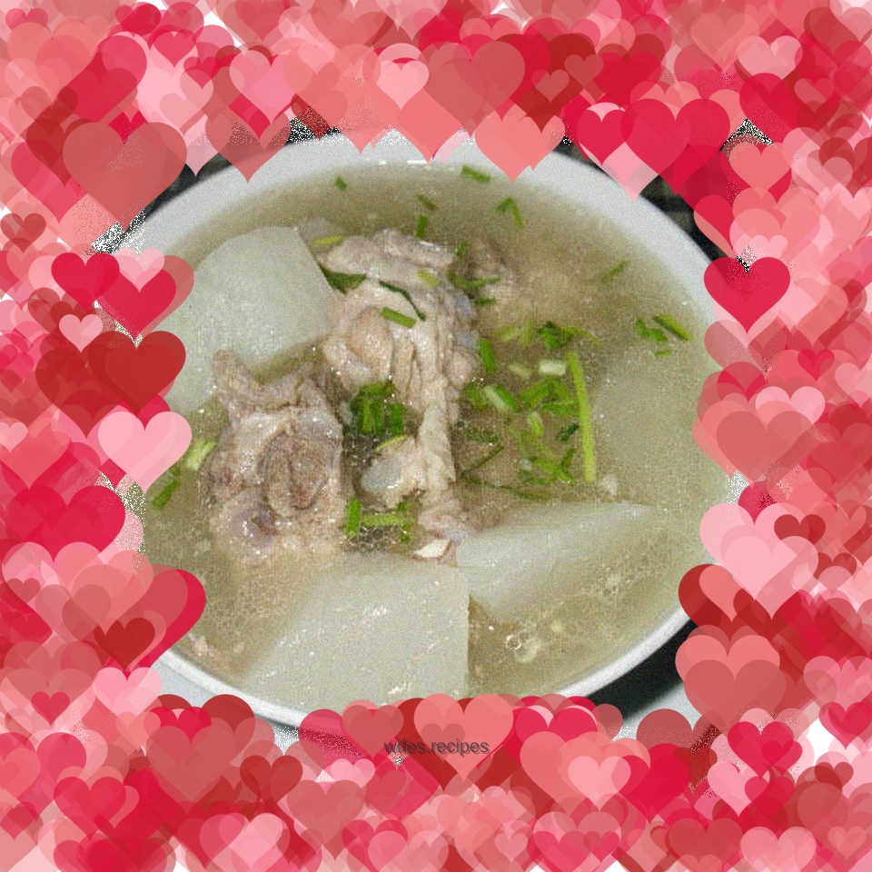 White radish spine soup