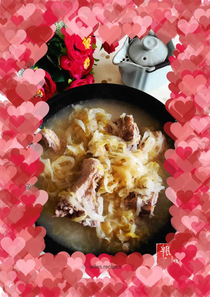 Sauerkraut Stewed Backbone