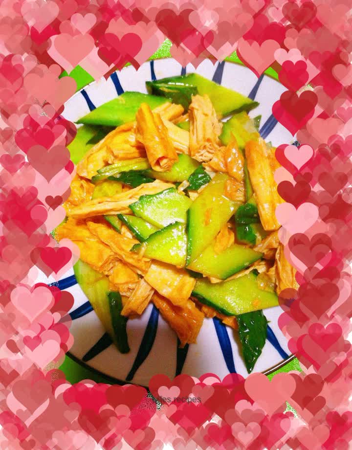 Fried Bean Curd with Cucumber