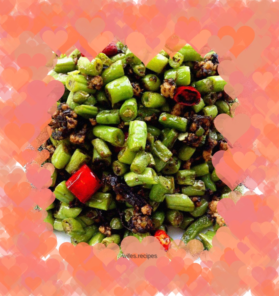 Olive vegetables, minced pork and green beans