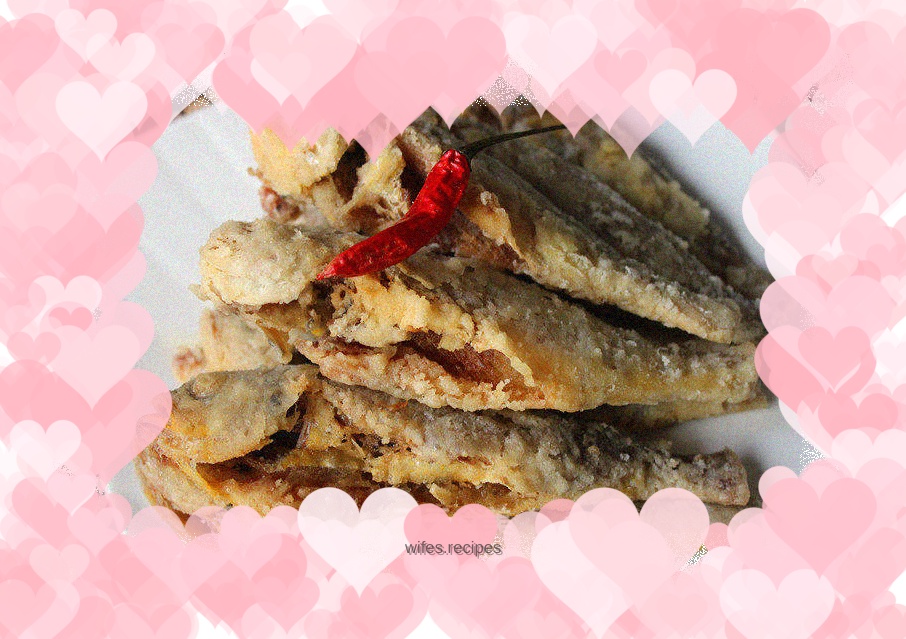 Dry fried yellow croaker
