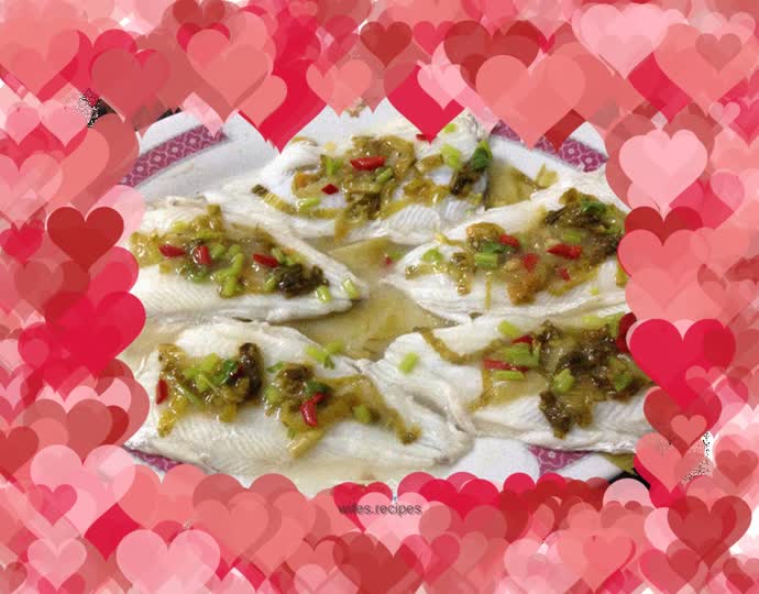 Steamed Fish with Sauerkraut and Tofu