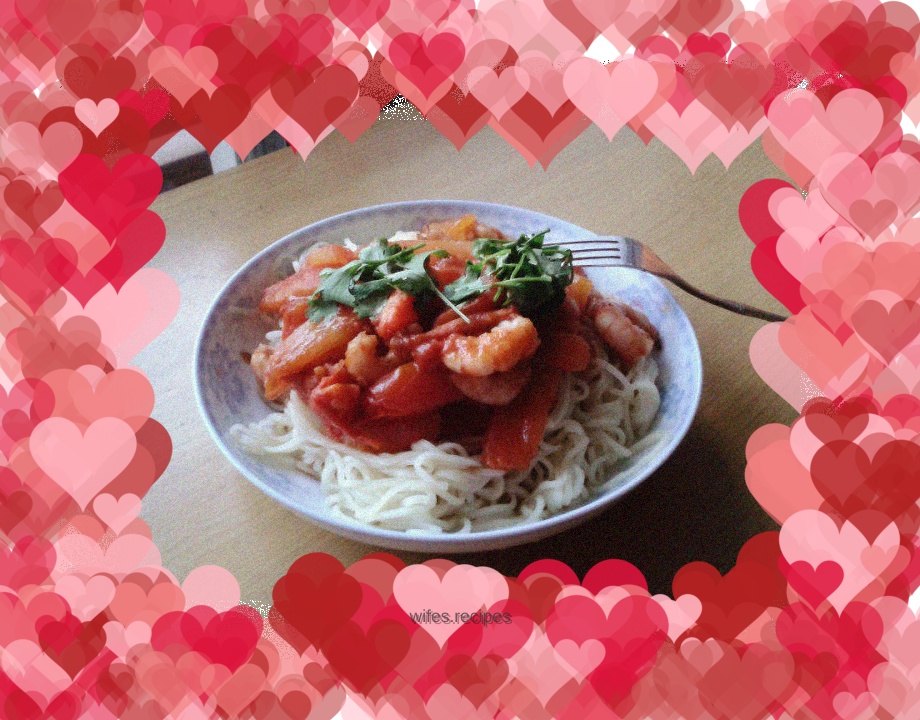 Tomato and Shrimp Noodles