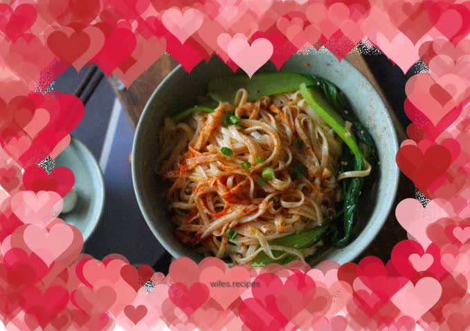 Arowana fermented hollow noodles