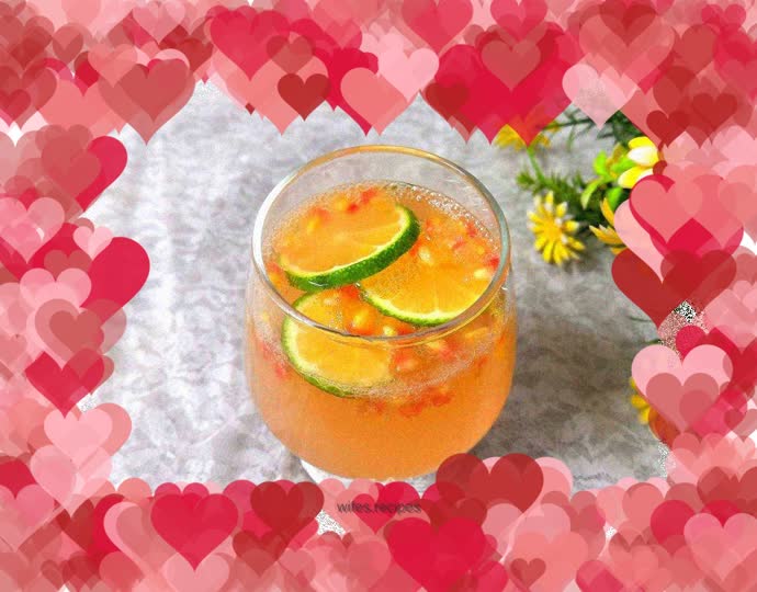 Pomegranate Sparkling Cocktail