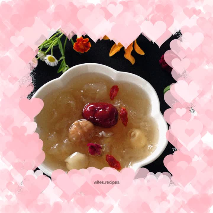 Soap, rice, fig and tremella soup