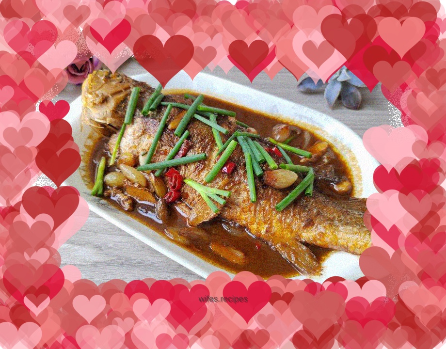 Sweet and sour yellow croaker