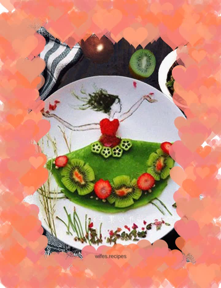 Children’s Fun Meal—Girl in a Skirt