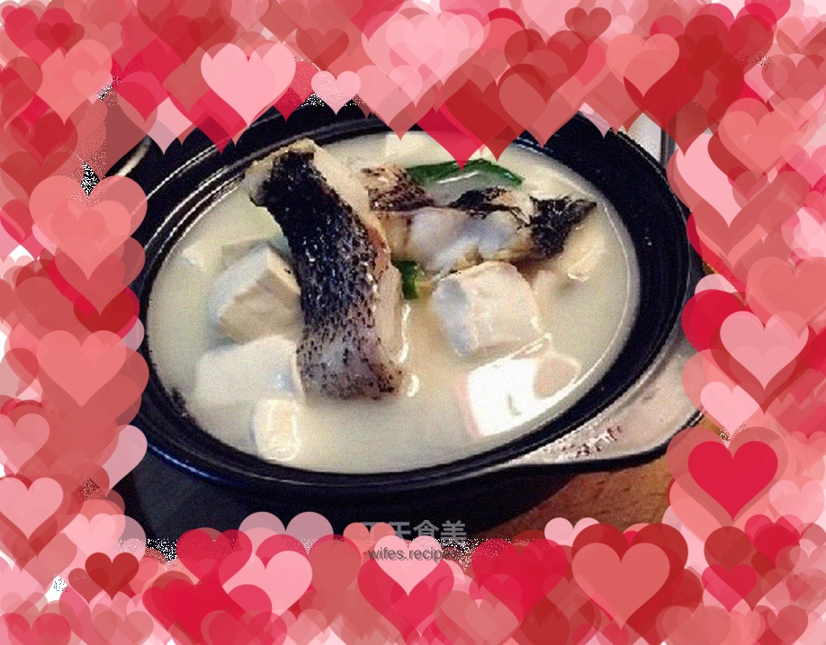 Trendy white black fish with smooth tofu. Delicious little black tofu fish soup