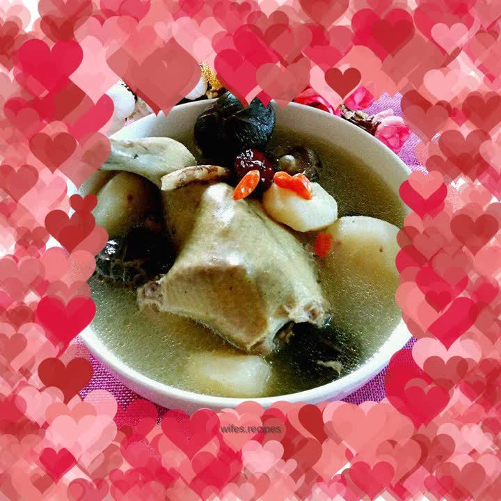 Codonopsis, Wolfberry and Pigeon Soup