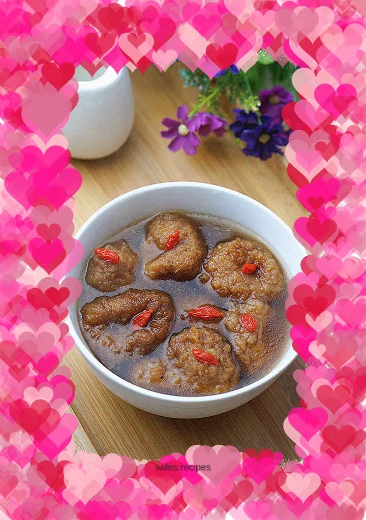 Yellow sugar and oil glutinous rice balls