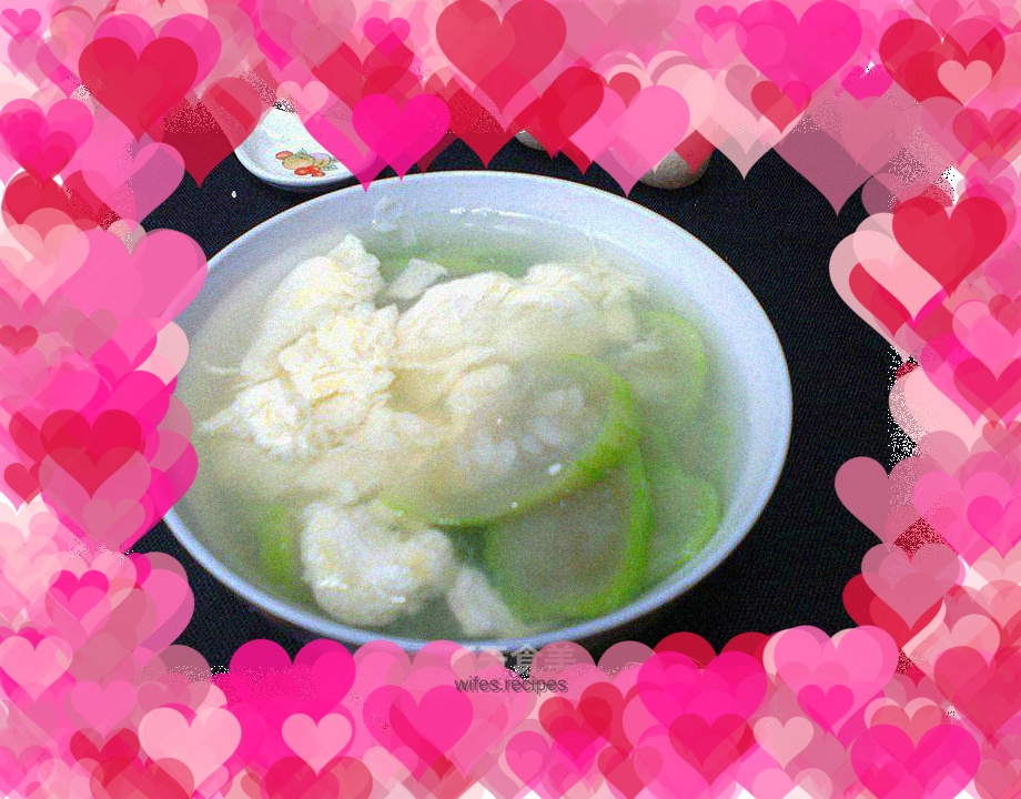 Luffa and egg soup