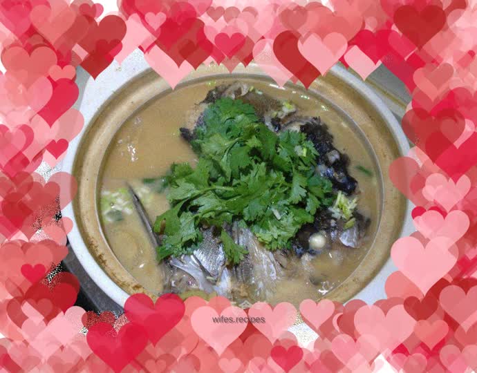 Tofu and Fish Head Casserole