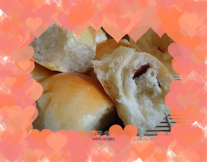 Very fluffy-yoghurt cranberry buns