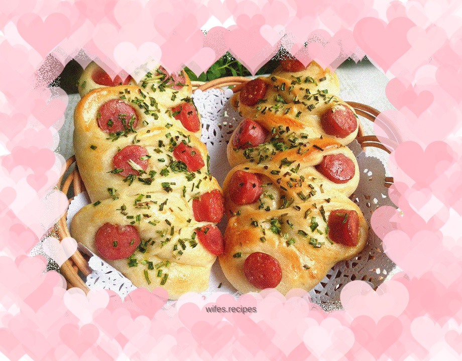 Wild Onion Sausage Bread