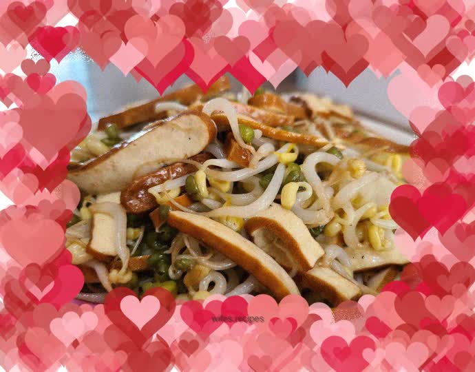 Stir-fried five-spice dried tofu with mung bean sprouts