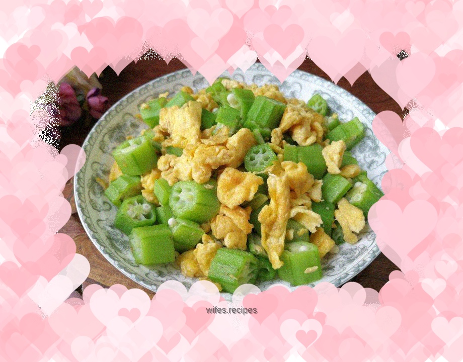 Fried duck eggs with okra