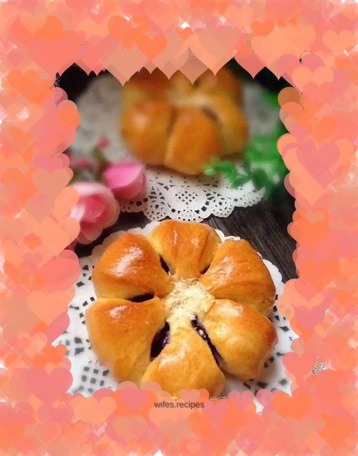 Purple sweet potato flower bread