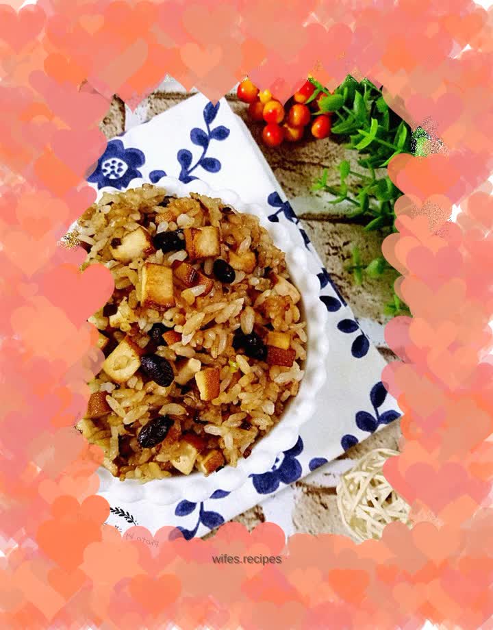 Dried black beans and soy sauce rice