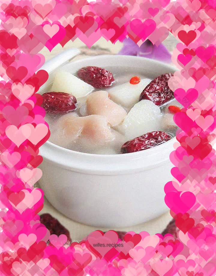 Yam, Red Dates and Pork Knuckle Soup