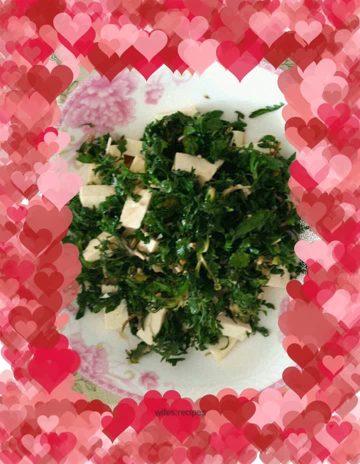 Shepherd's purse mixed with tofu