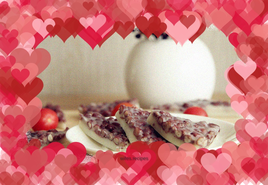 Wagashi no moon on water (water without moon)