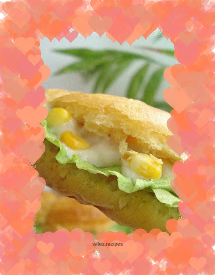 Tuna Salad Croissant