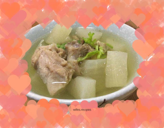 Pork bone stewed radish