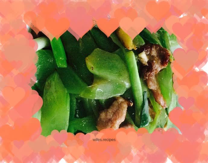 A touch of freshness, fried mutton with lettuce