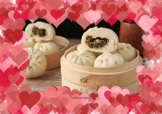 Steamed buns with winter bamboo shoots and oil residue