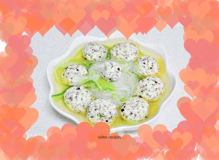 Chicken meatball soup with shredded green radish