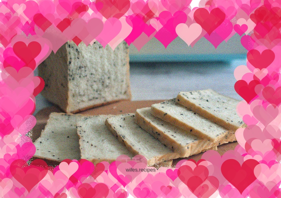 Black sesame condensed milk toast