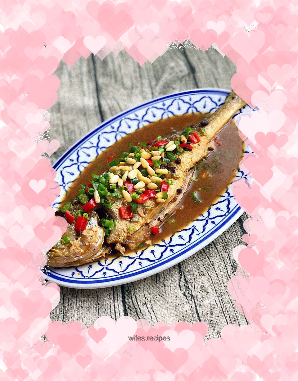 Yellow croaker with soy sauce