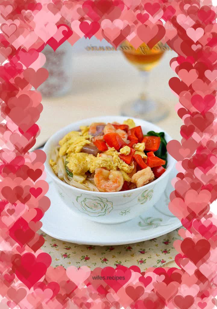 Shrimp and egg noodles