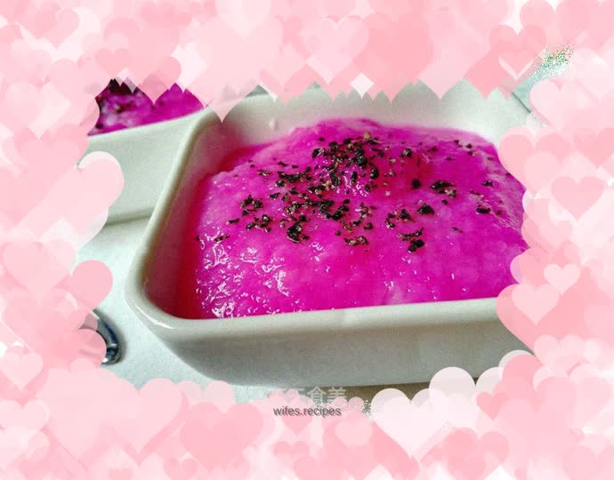 Sesame-flavored dragon fruit rice cereal
