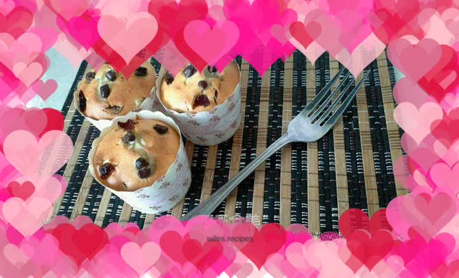 Cranberry Honey Bean Muffins