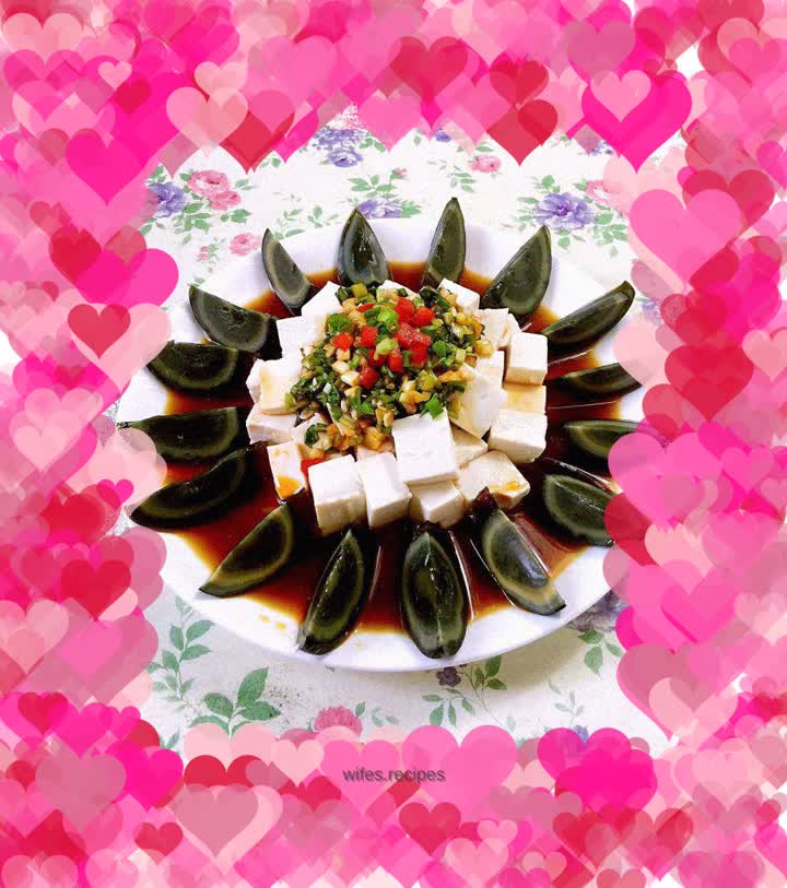 Preserved egg mixed with tofu