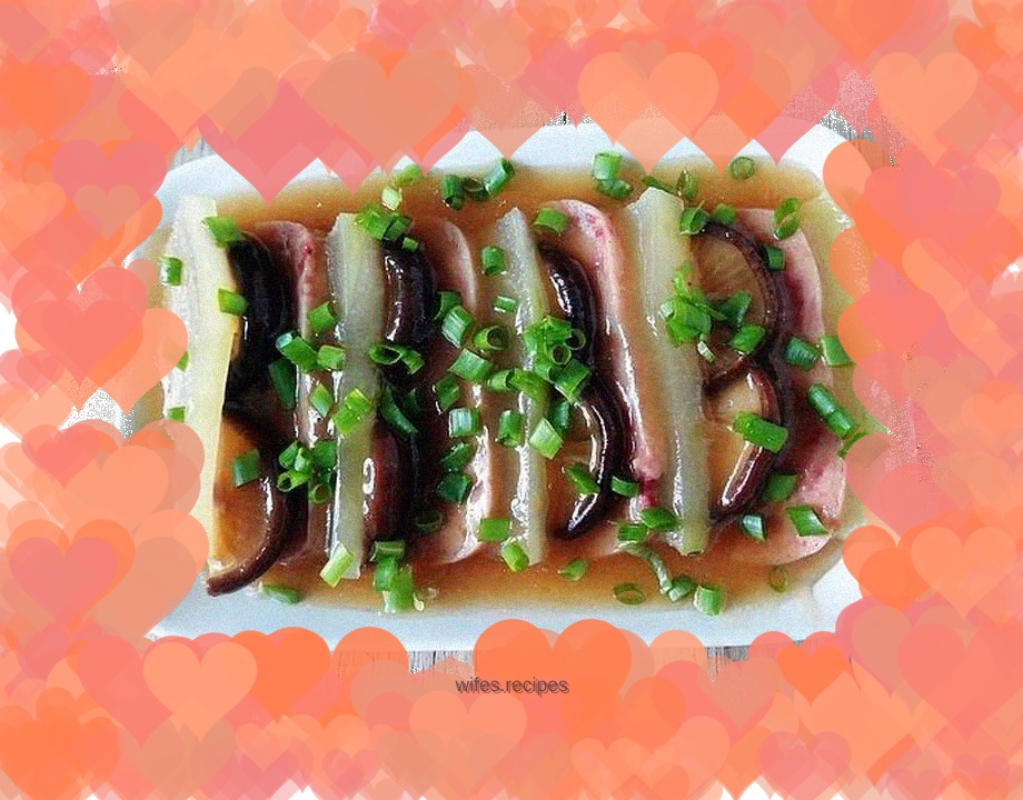 Steamed Winter Melon with Mushrooms and Ham