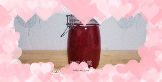 Homemade strawberry jam