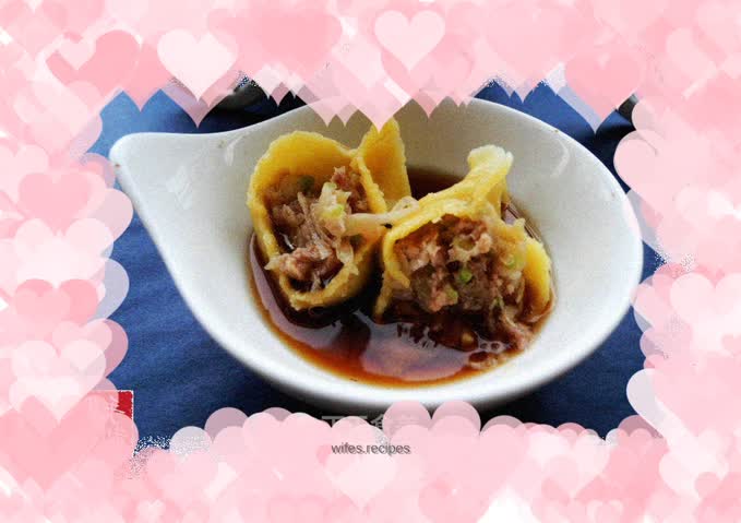 Carrot, Pork and Clam Dumplings