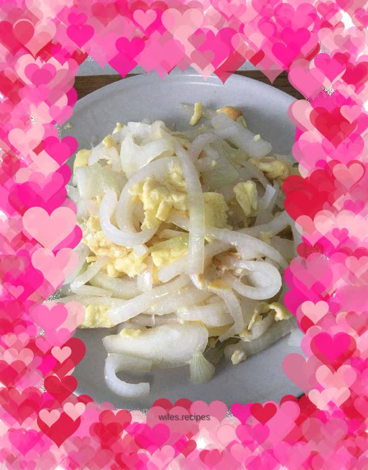 Fried eggs and onions