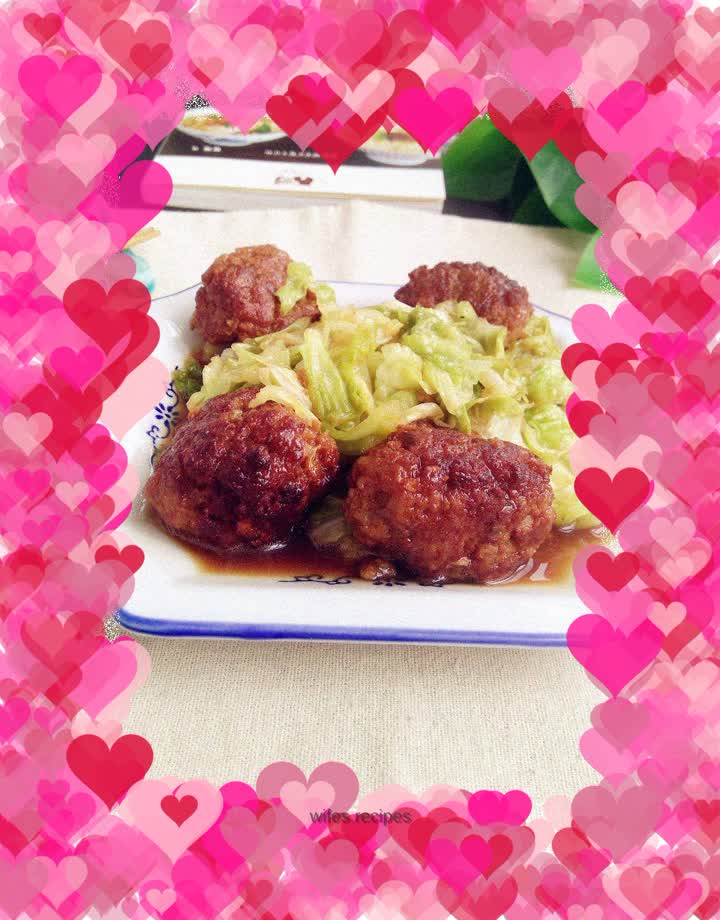 Pork meatballs and roasted cabbage