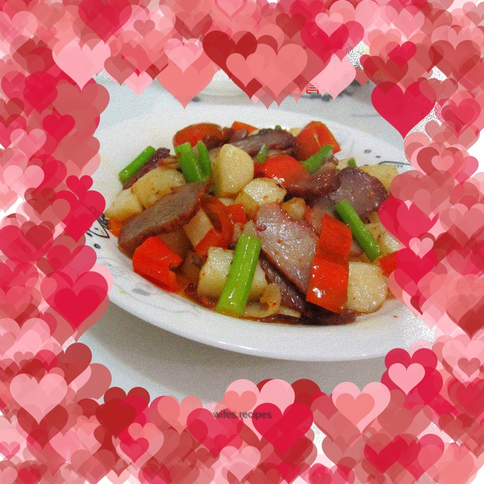 Barbecued pork with water chestnuts